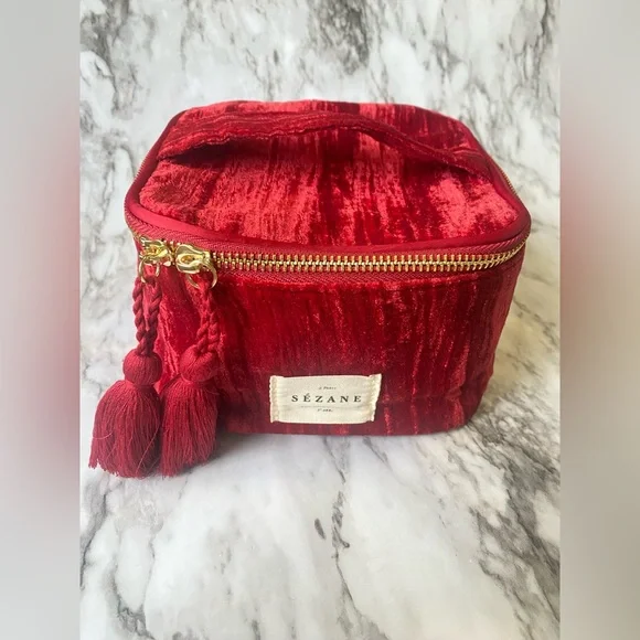 New Sézane Red Velvet Vanity Case Cosmetic Bag Crushed Velvet - Picture 4 of 9